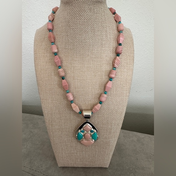 Turquoise and pink beaded necklace with gorgeous pendant! By Jay King - Picture 2 of 11